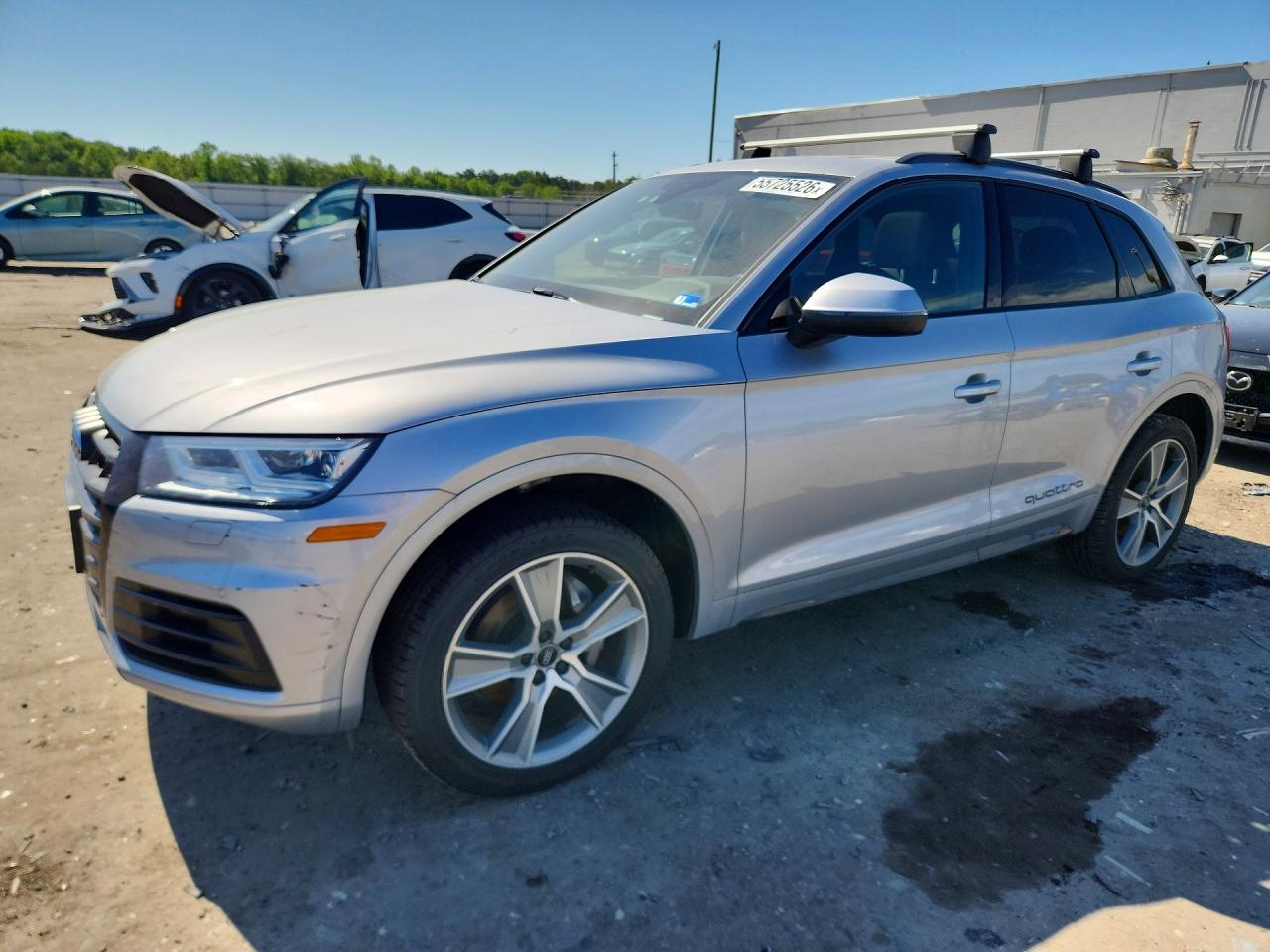 Salvage Audi Q5 Image