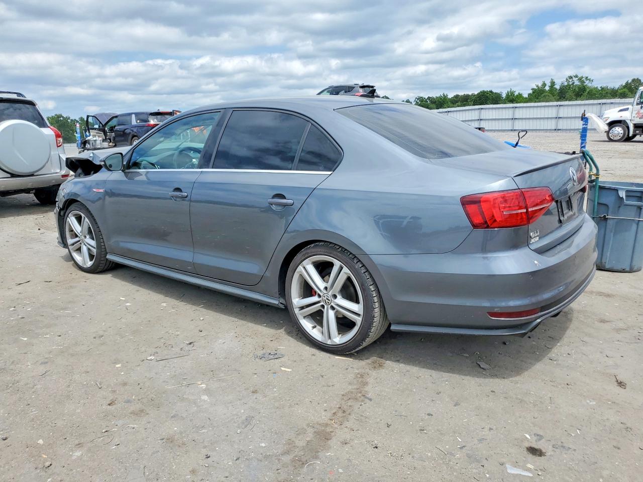 Volkswagen Jetta Gli