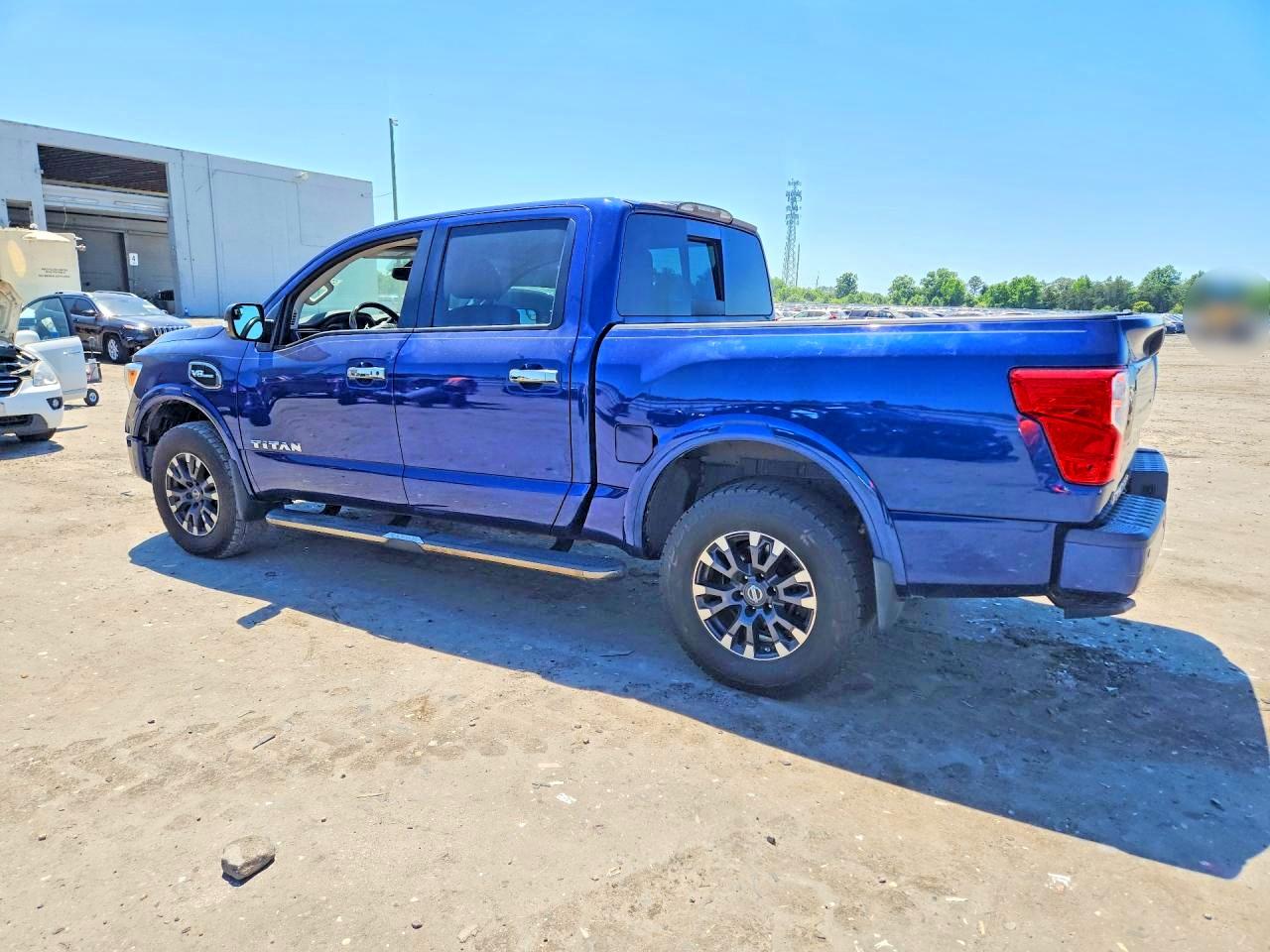 Nissan Titan Platinum Reserve
