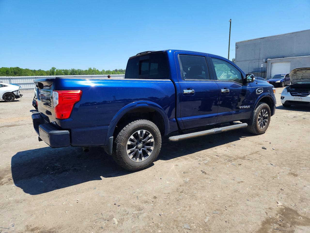 Nissan Titan Platinum Reserve