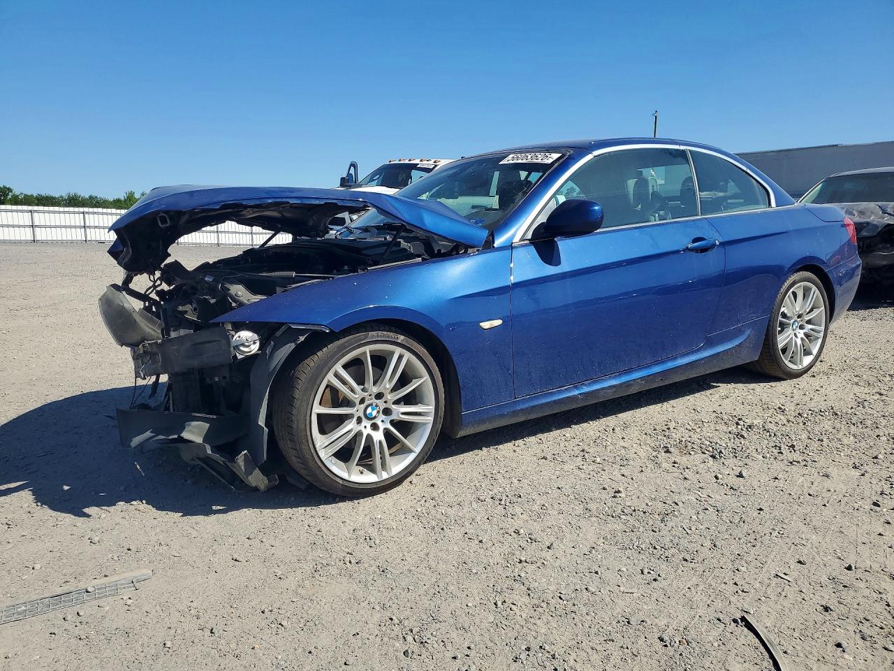 Salvage BMW 3 Series Image