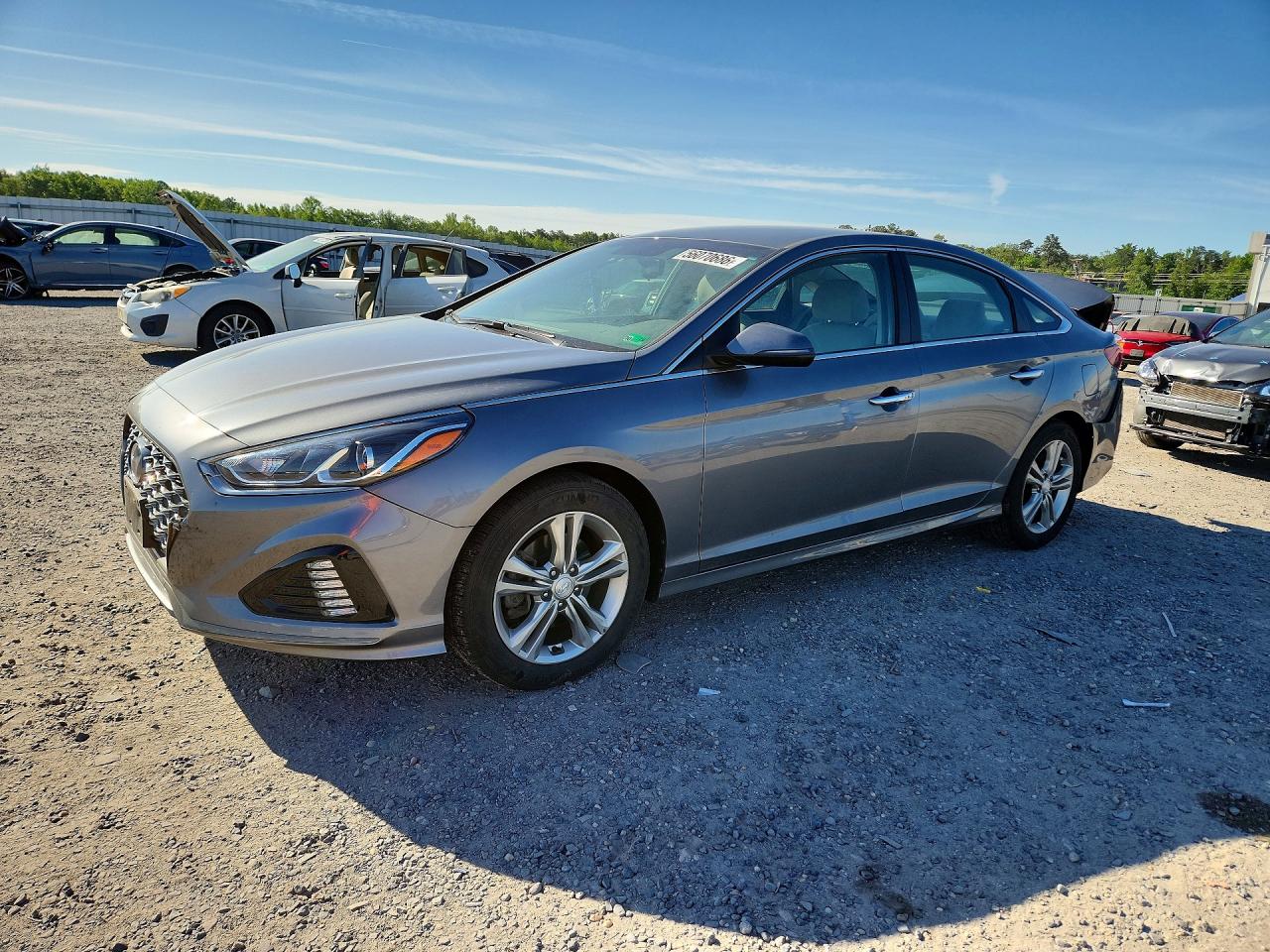 Salvage Hyundai SONATA Image