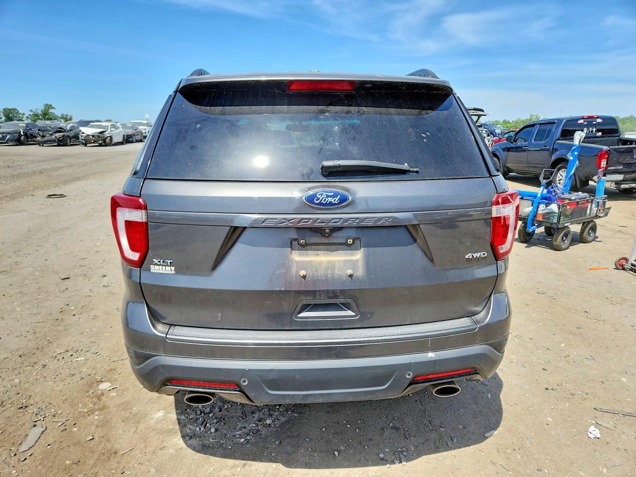 Ford Explorer Xlt