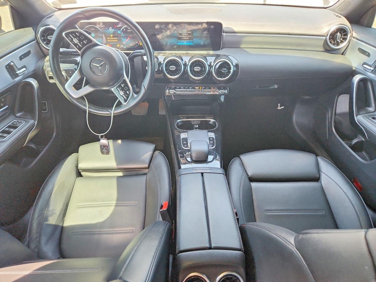 Mercedes-Benz Cla-class 250