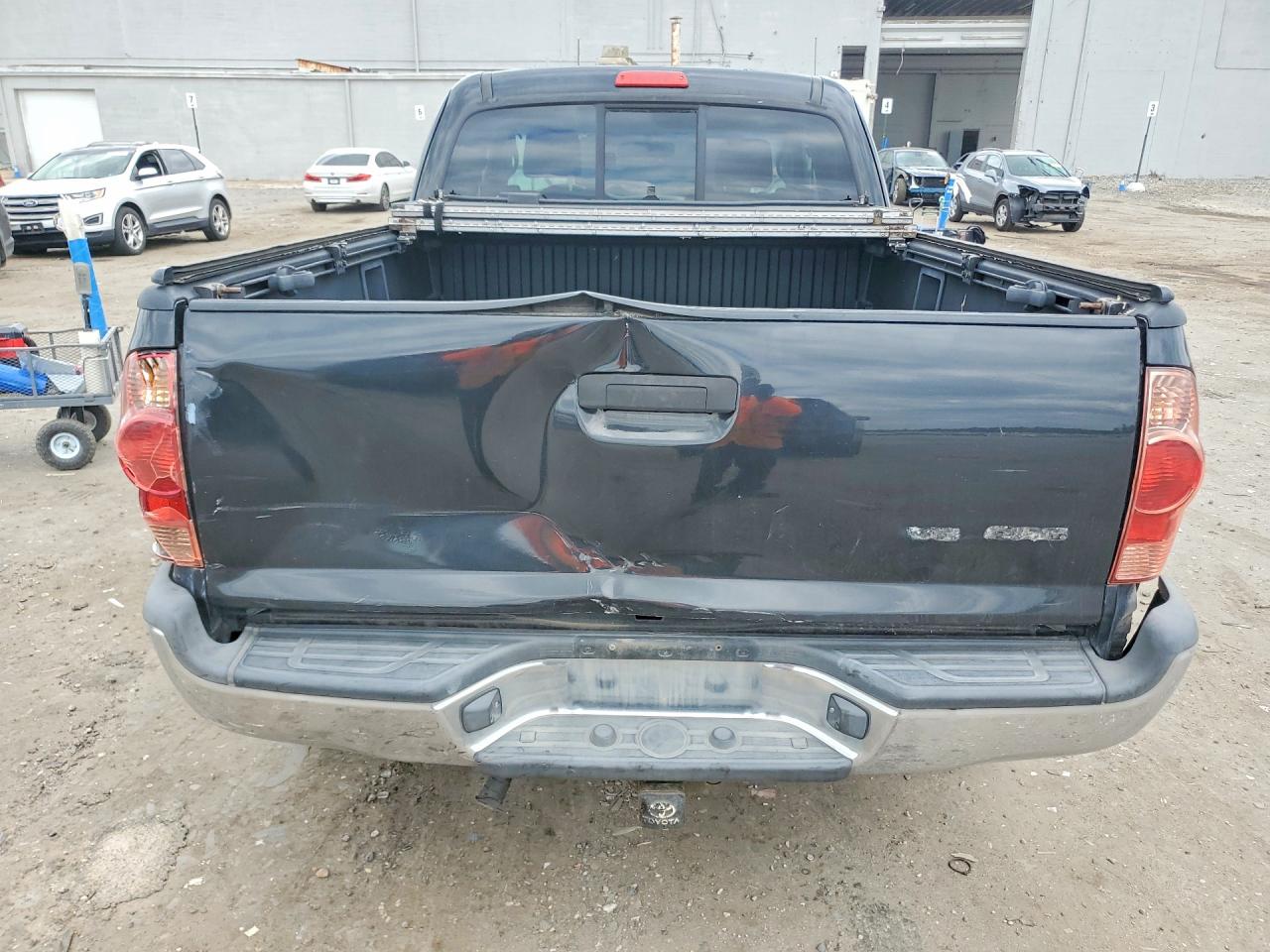 Toyota Tacoma Access Cab