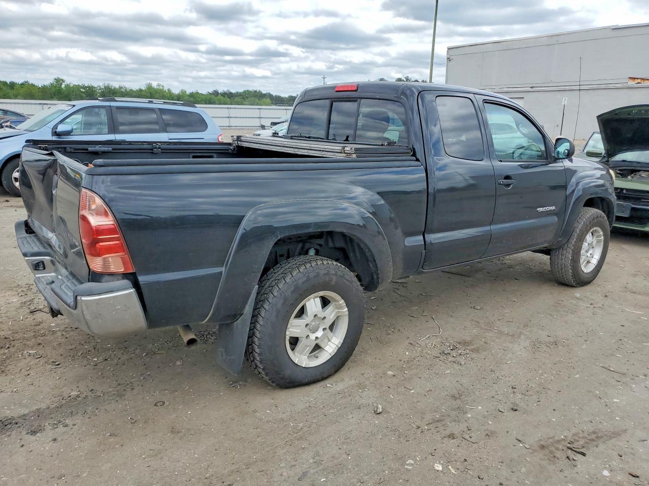 Toyota Tacoma Access Cab