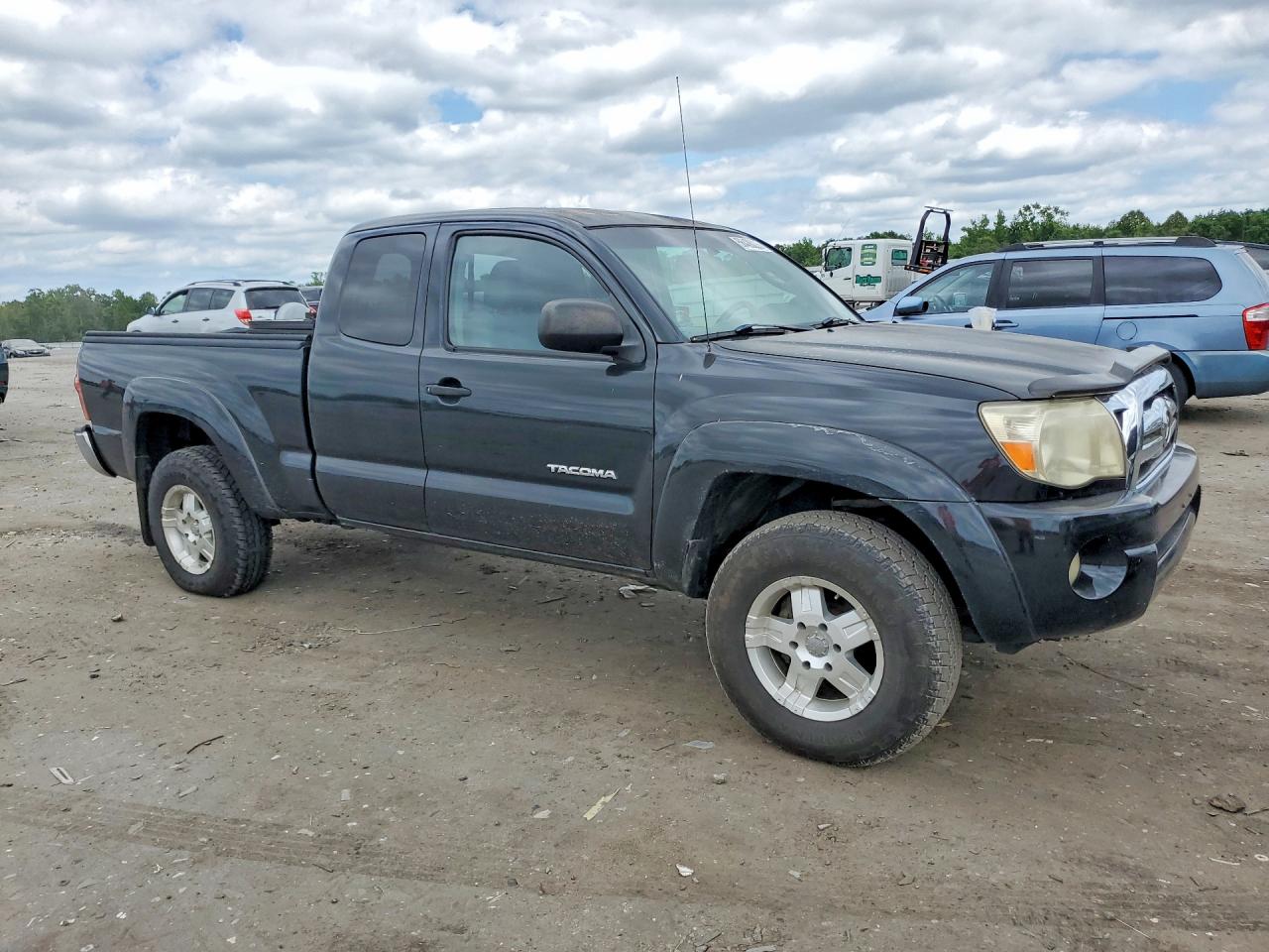 Toyota Tacoma Access Cab