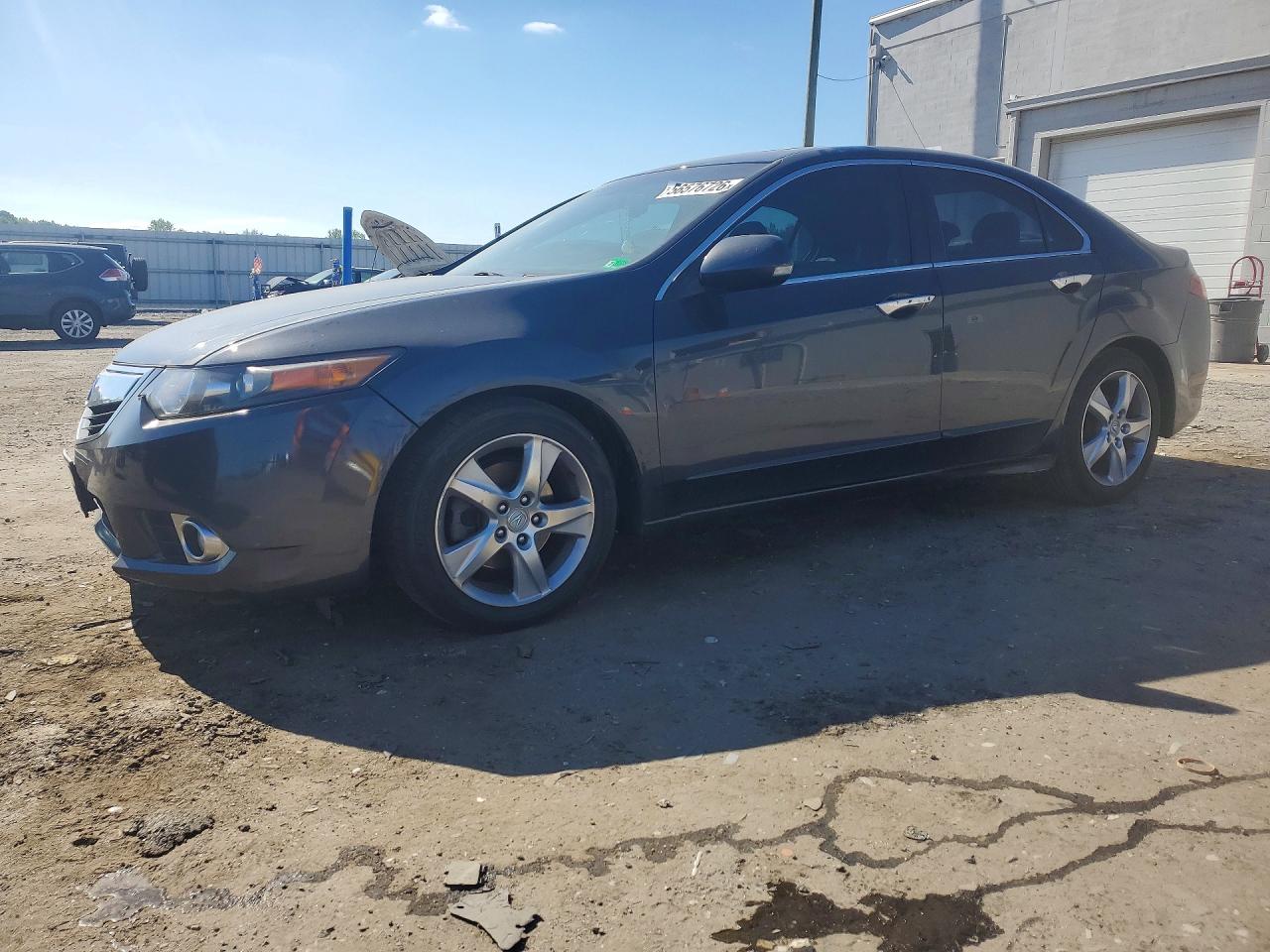 Salvage Acura TSX Image