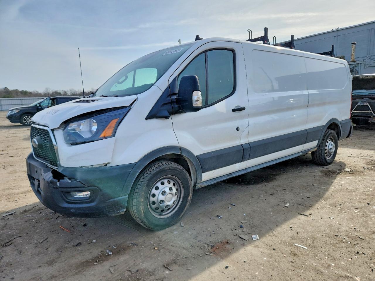 Salvage Ford Transit Image
