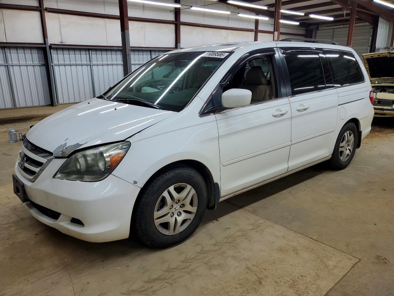 Salvage Honda Odyssey Image
