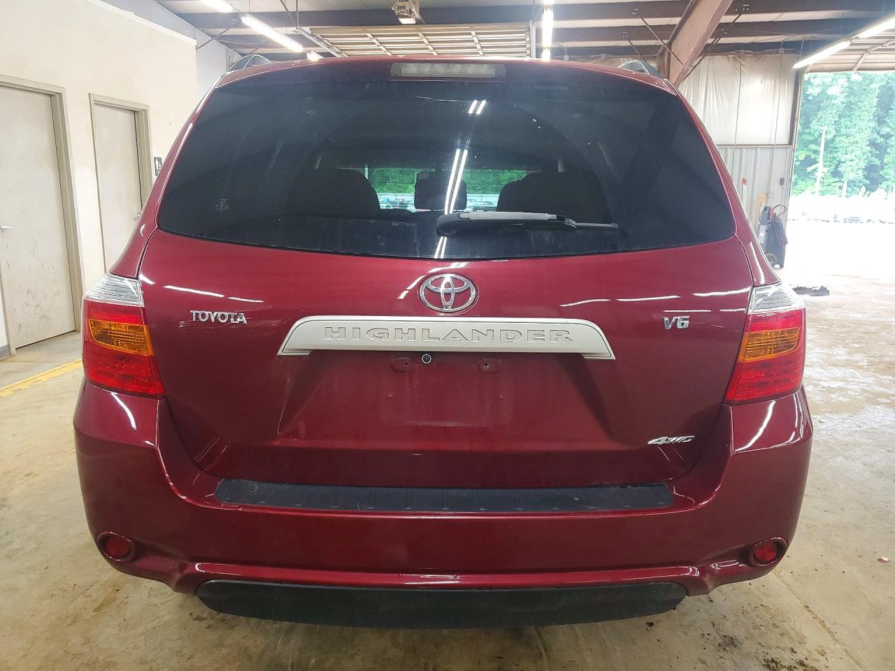Toyota Highlander Base