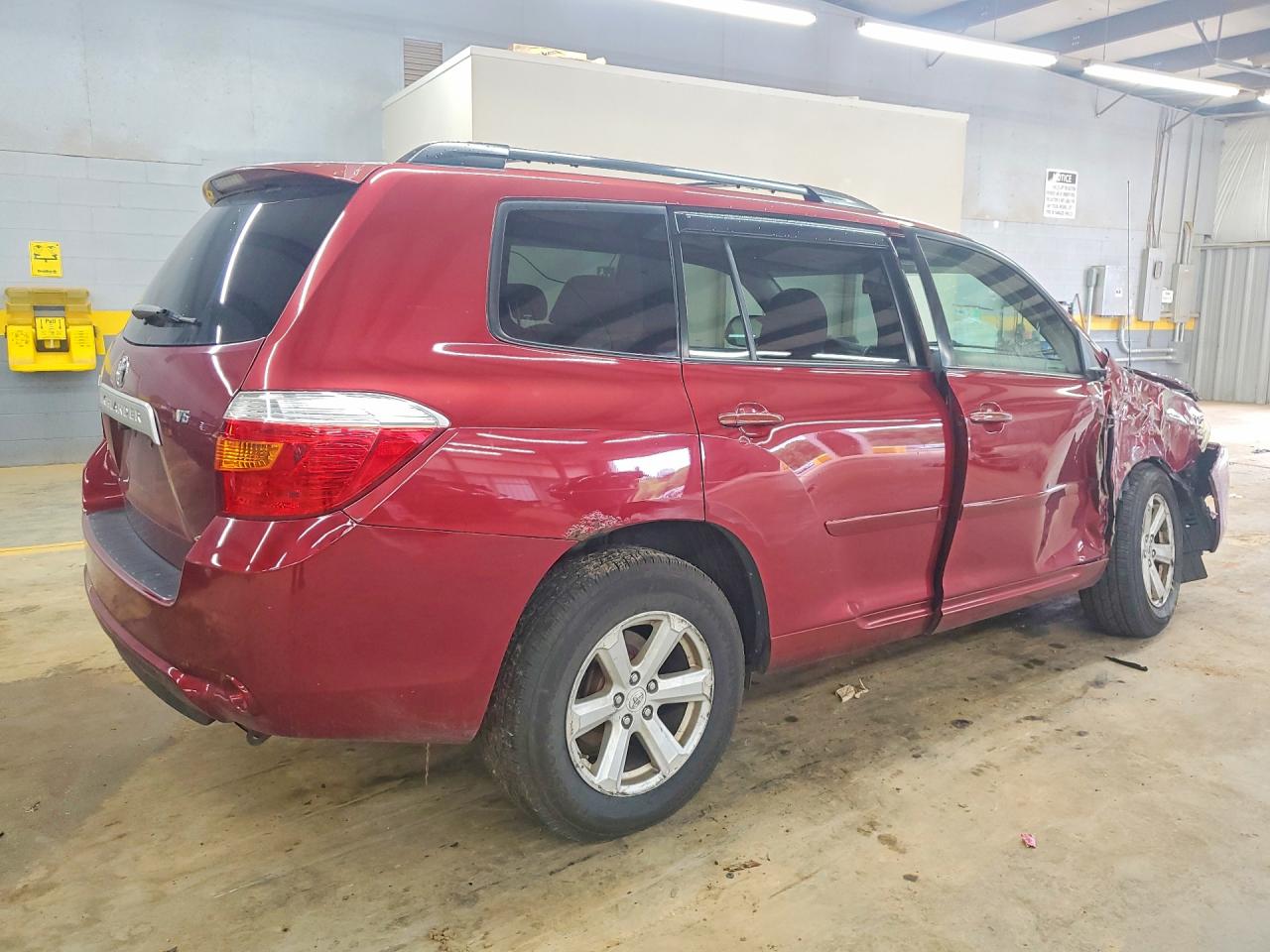 Toyota Highlander Base