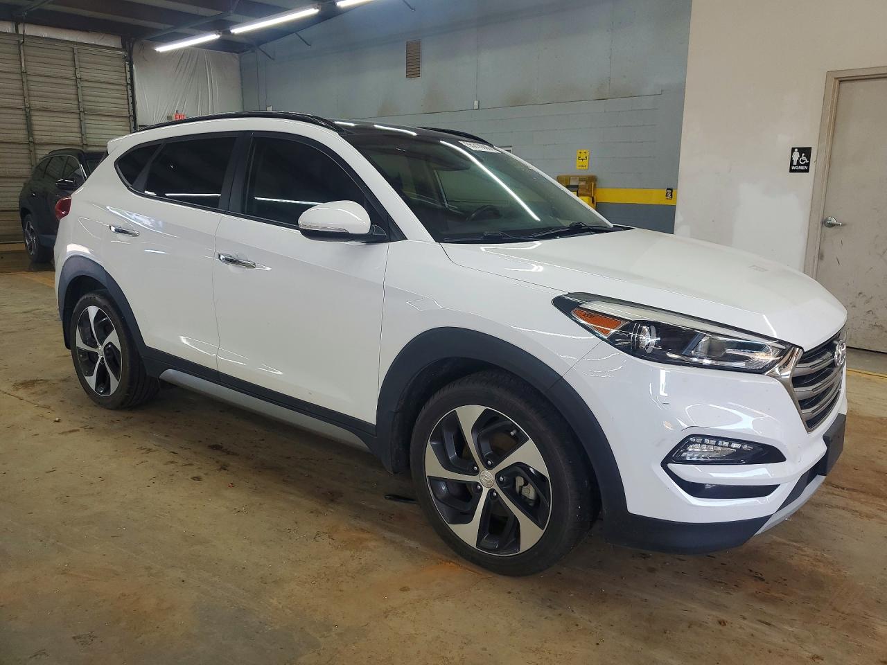 Hyundai TUCSON Limited