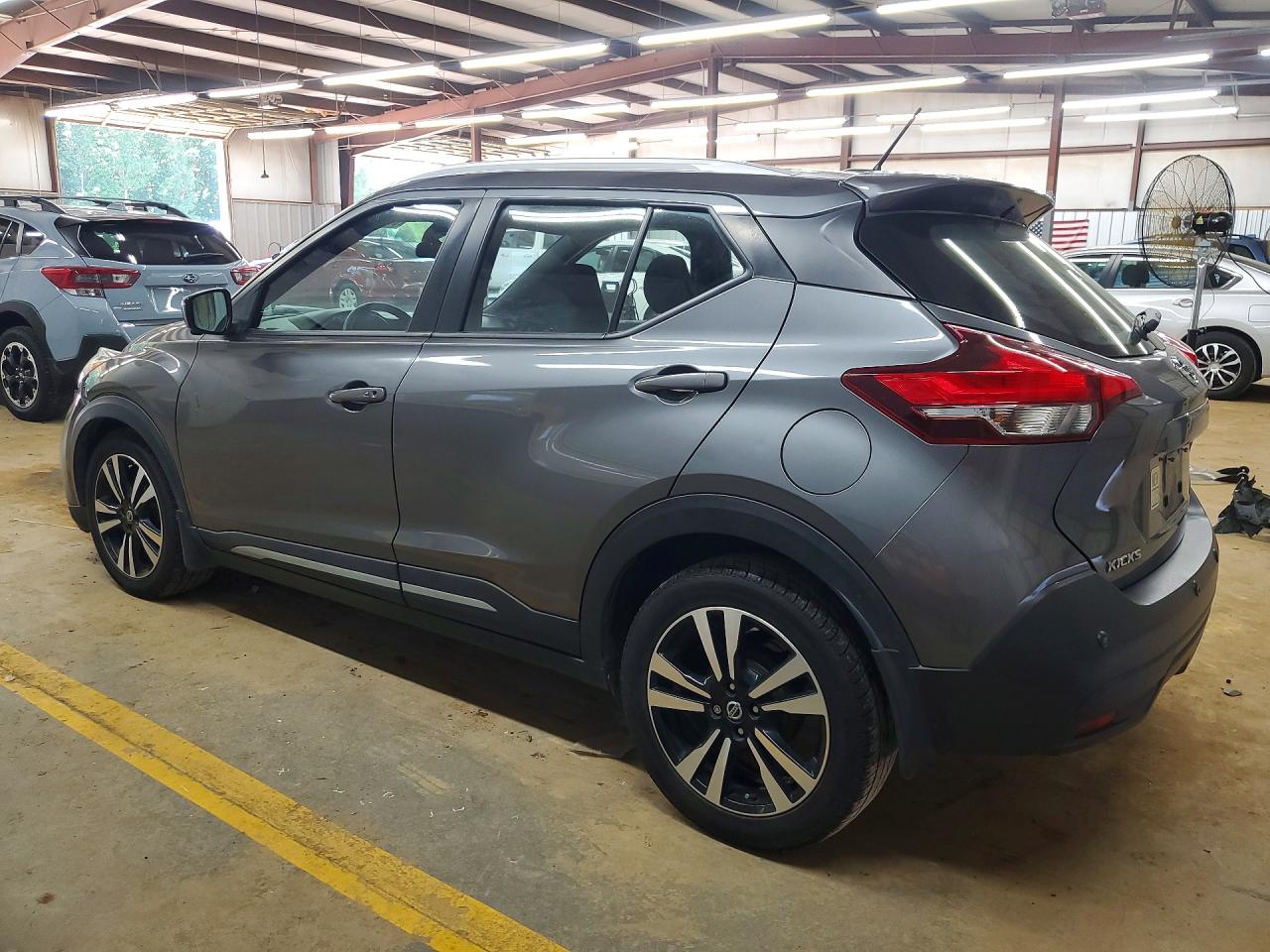 Nissan Kicks Sr