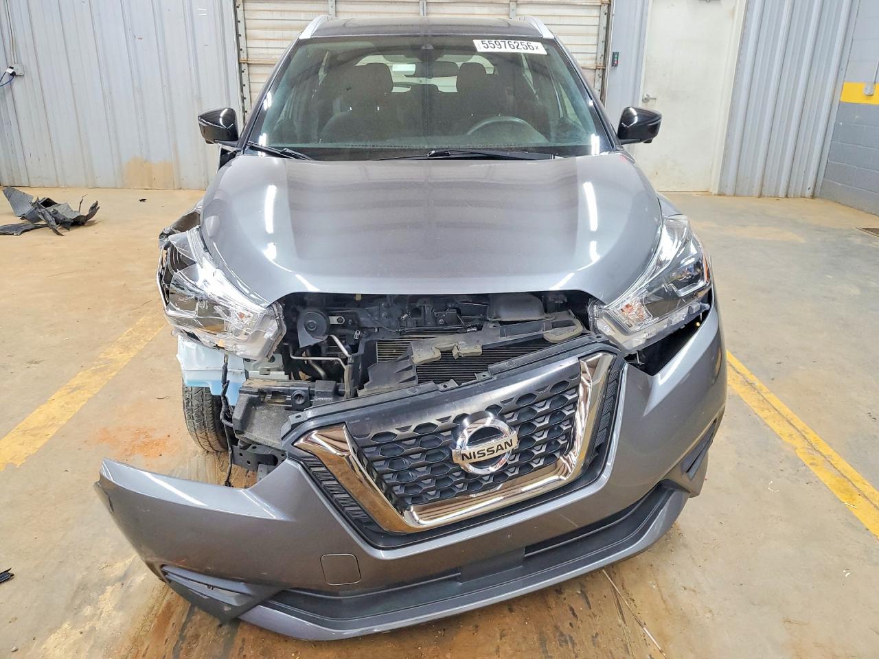 Nissan Kicks Sr