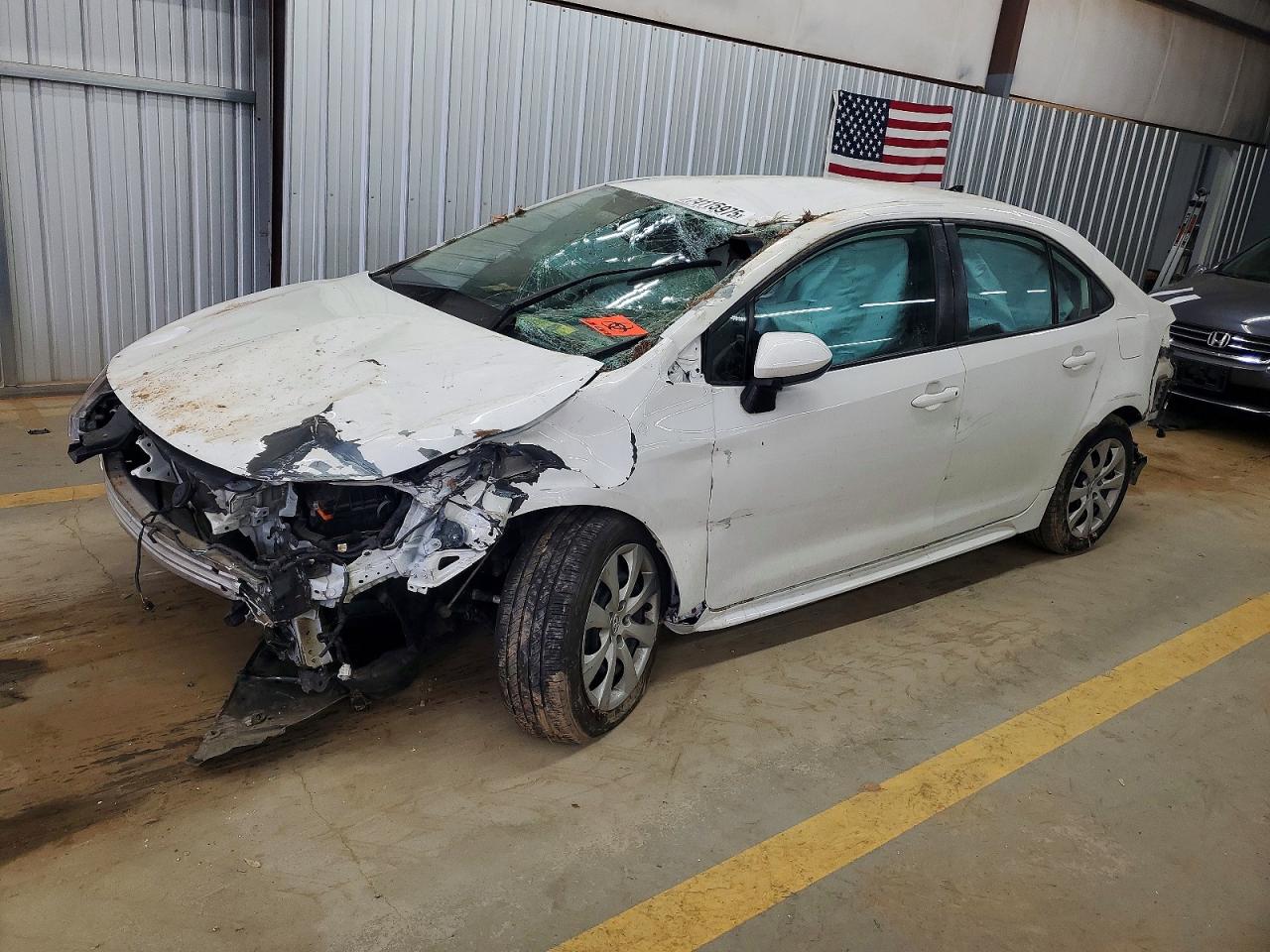 Salvage Toyota Corolla Image