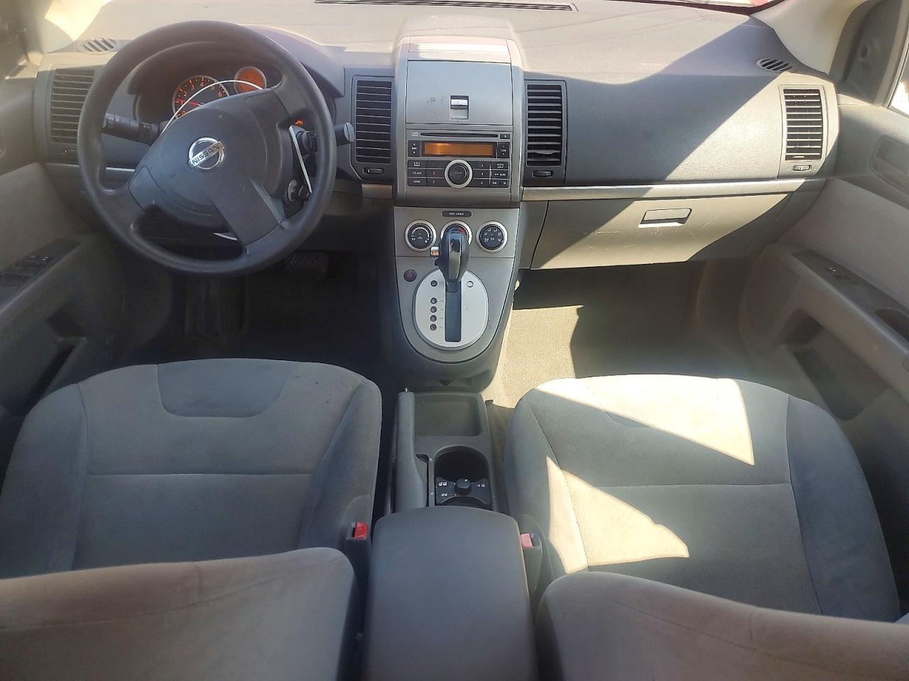 Nissan Sentra 2.0