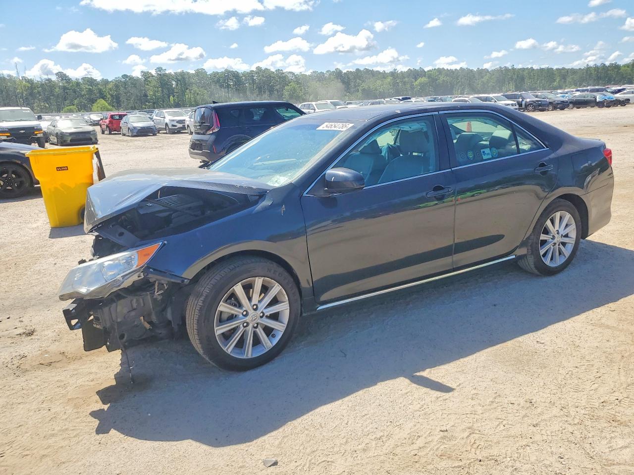 Salvage Toyota Camry Image