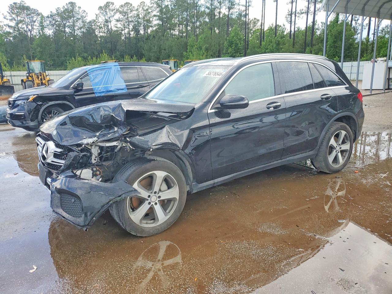 Salvage Mercedes-Benz GLC Image