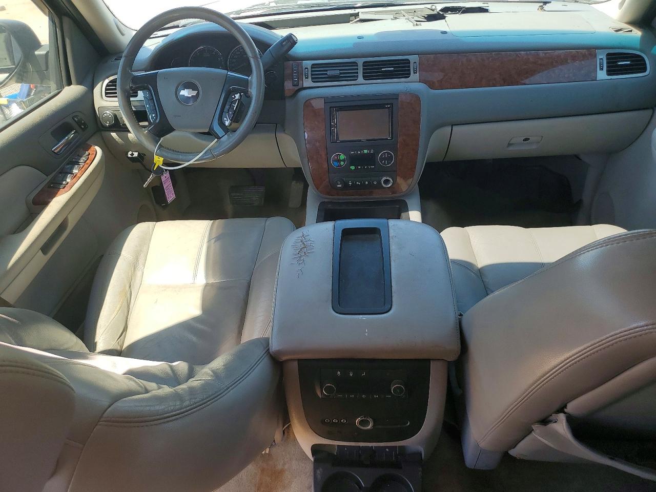 Chevrolet Suburban C1500