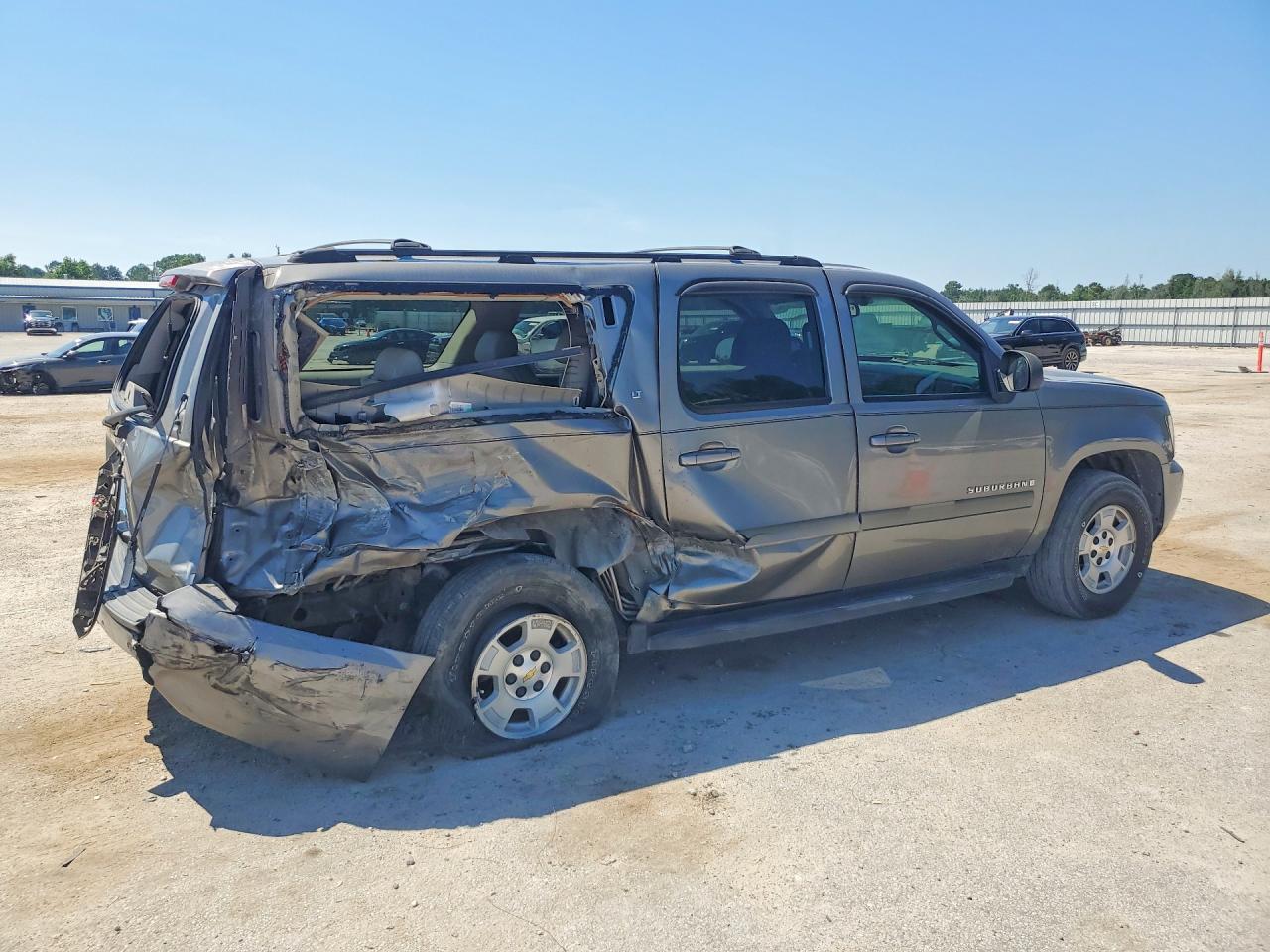 Chevrolet Suburban C1500