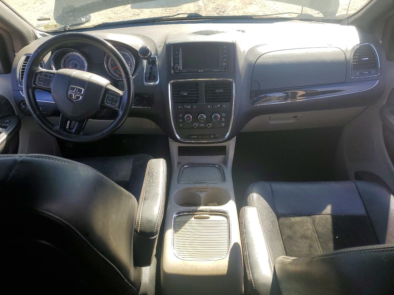 Dodge Caravan