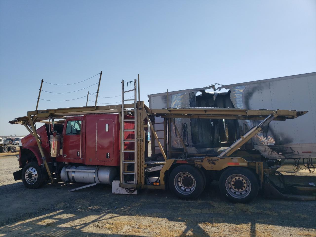 Peterbilt 388