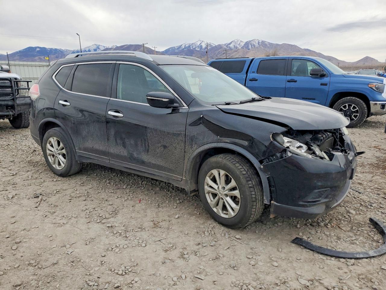 Nissan Rogue S