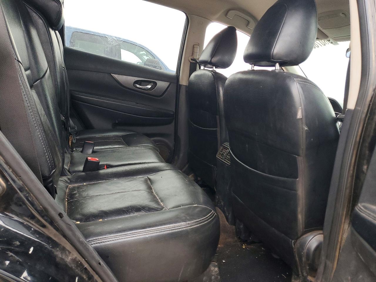 Nissan Rogue S