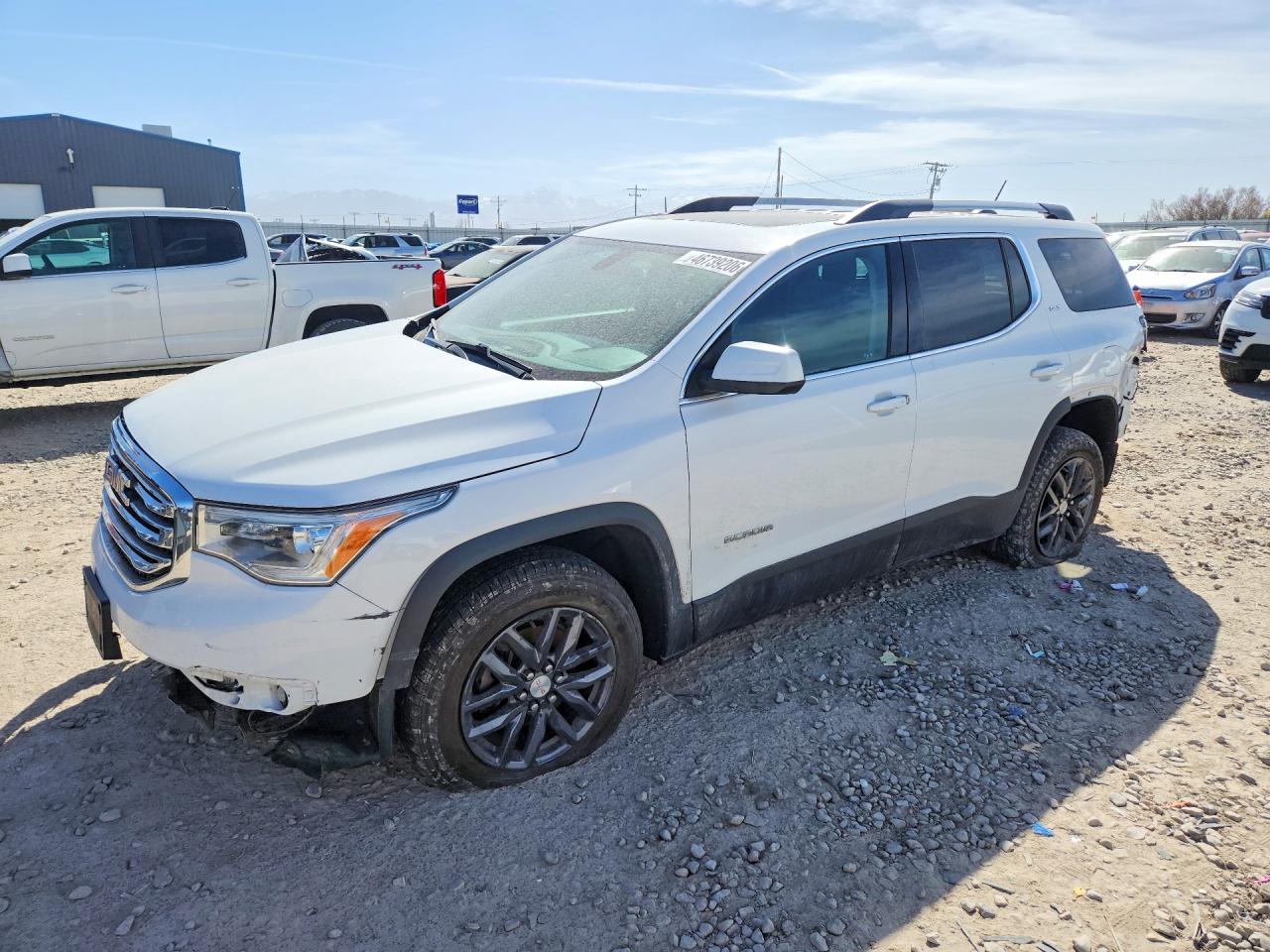 Salvage GMC Acadia Image