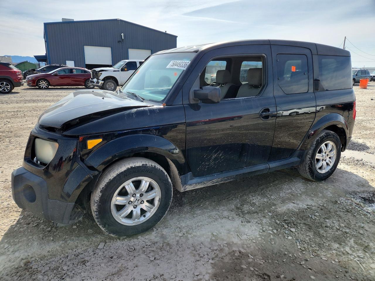Salvage Honda Element Image