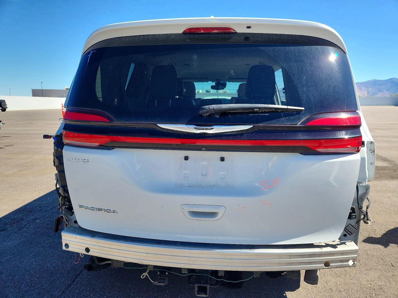 Chrysler Pacifica Touring L