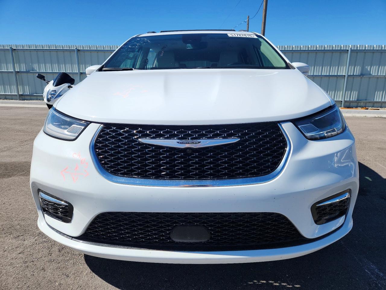 Chrysler Pacifica Touring L