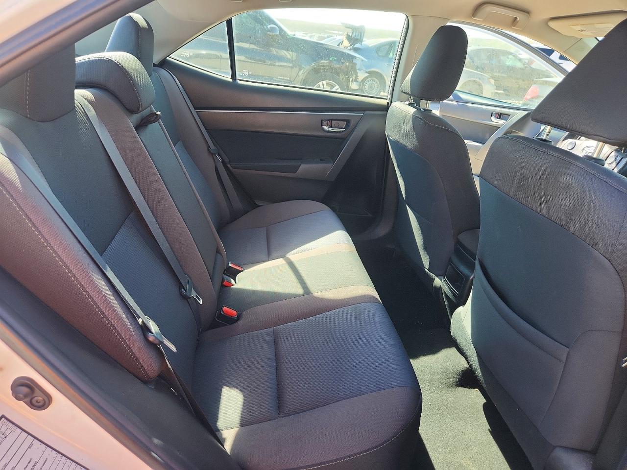 Toyota Corolla Le