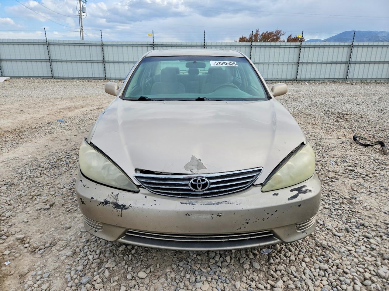 Toyota Camry Le