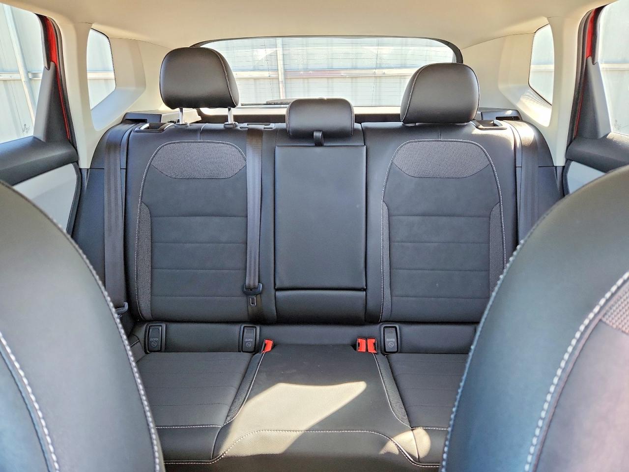 Volkswagen Taos Se Iq Drive