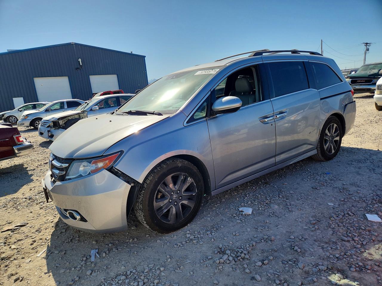 Salvage Honda Odyssey Image