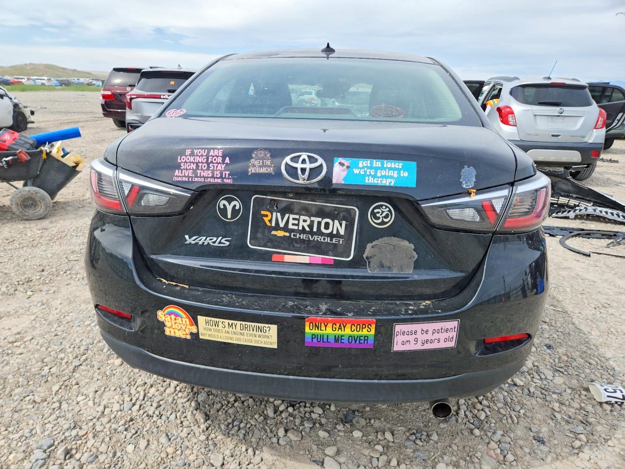 Toyota Yaris L
