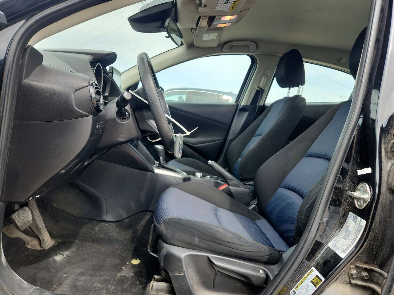 Toyota Yaris L