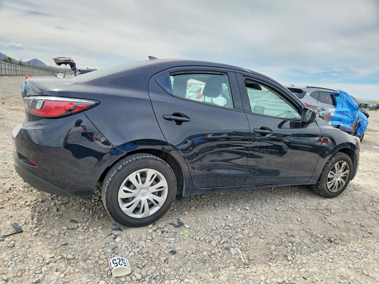 Toyota Yaris L