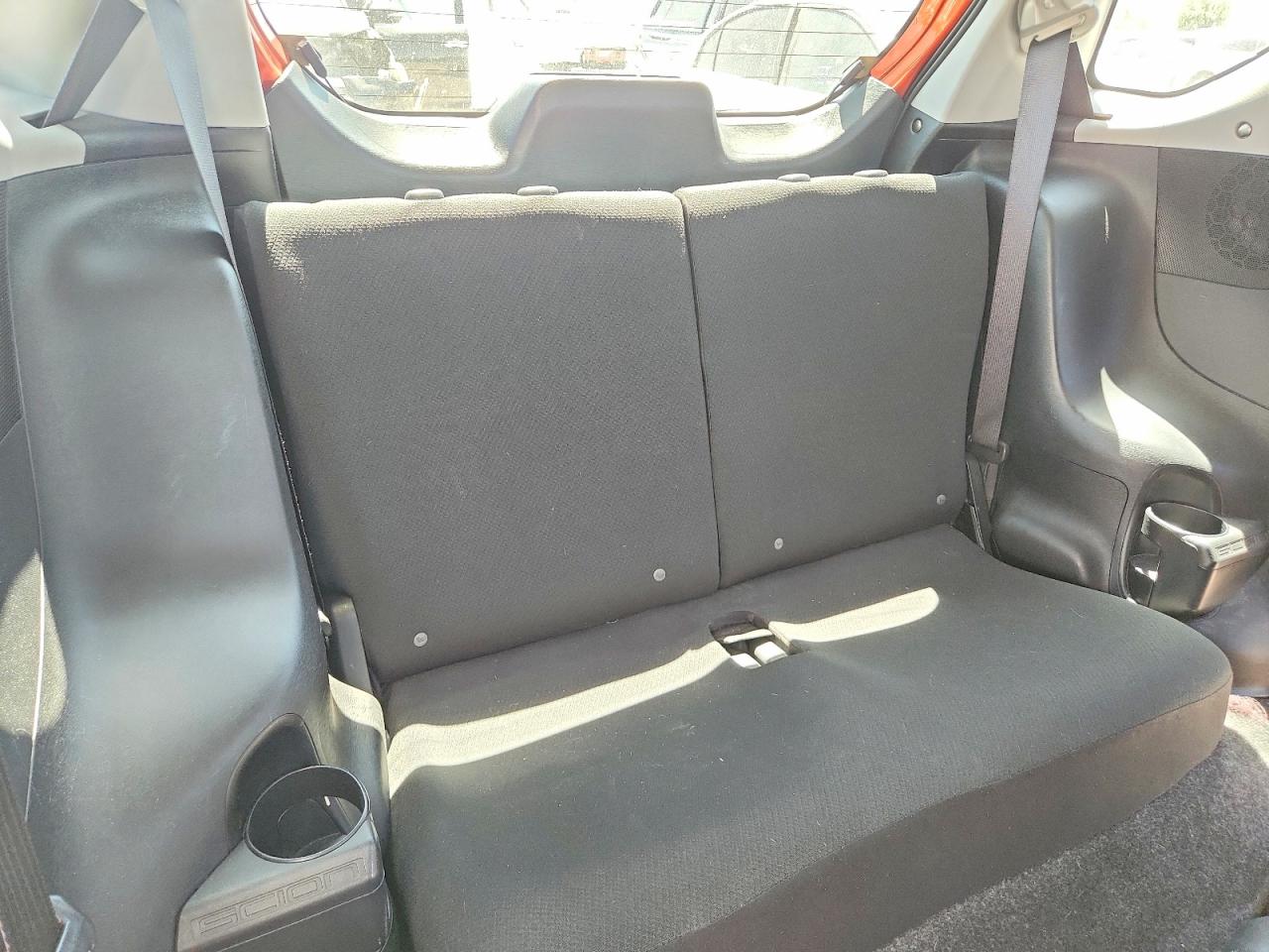 Scion iQ Base