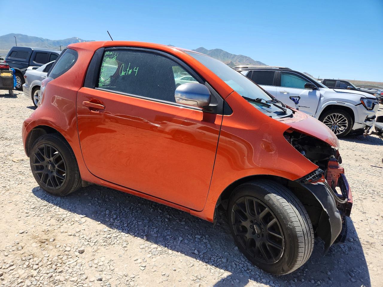 Scion iQ Base