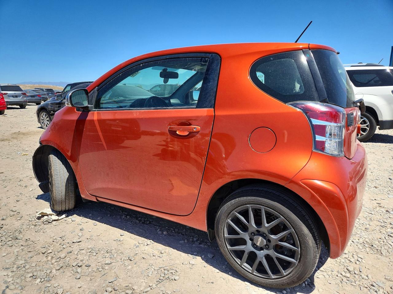 Scion iQ Base
