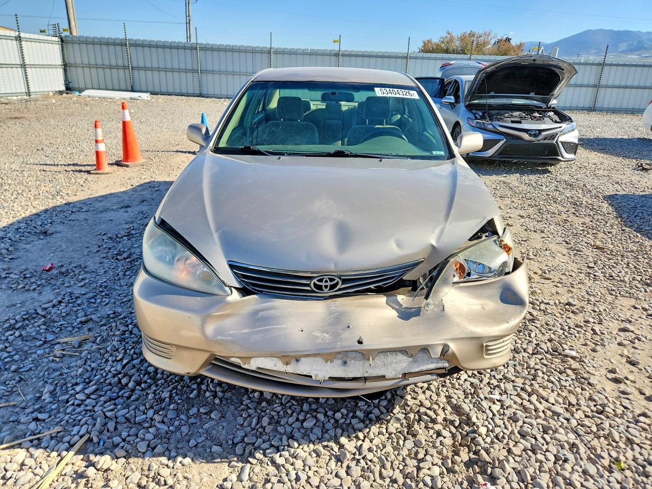 Toyota Camry Le