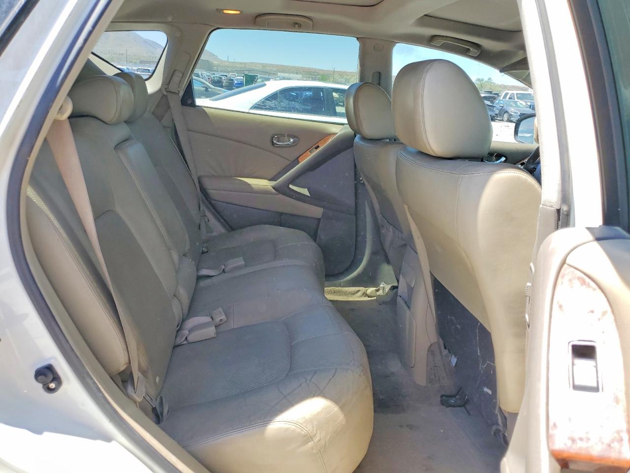 Nissan Murano S