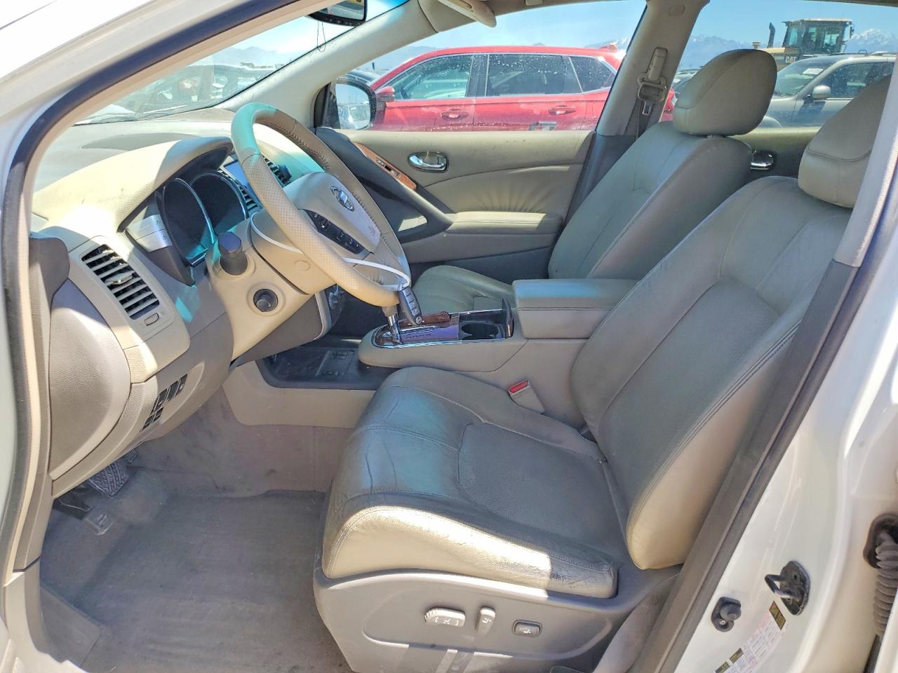 Nissan Murano S