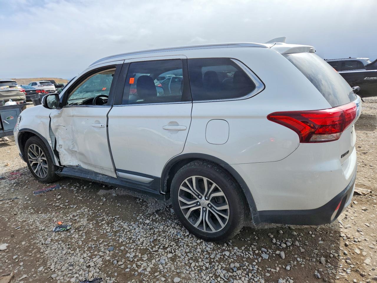 Mitsubishi Outlander Se