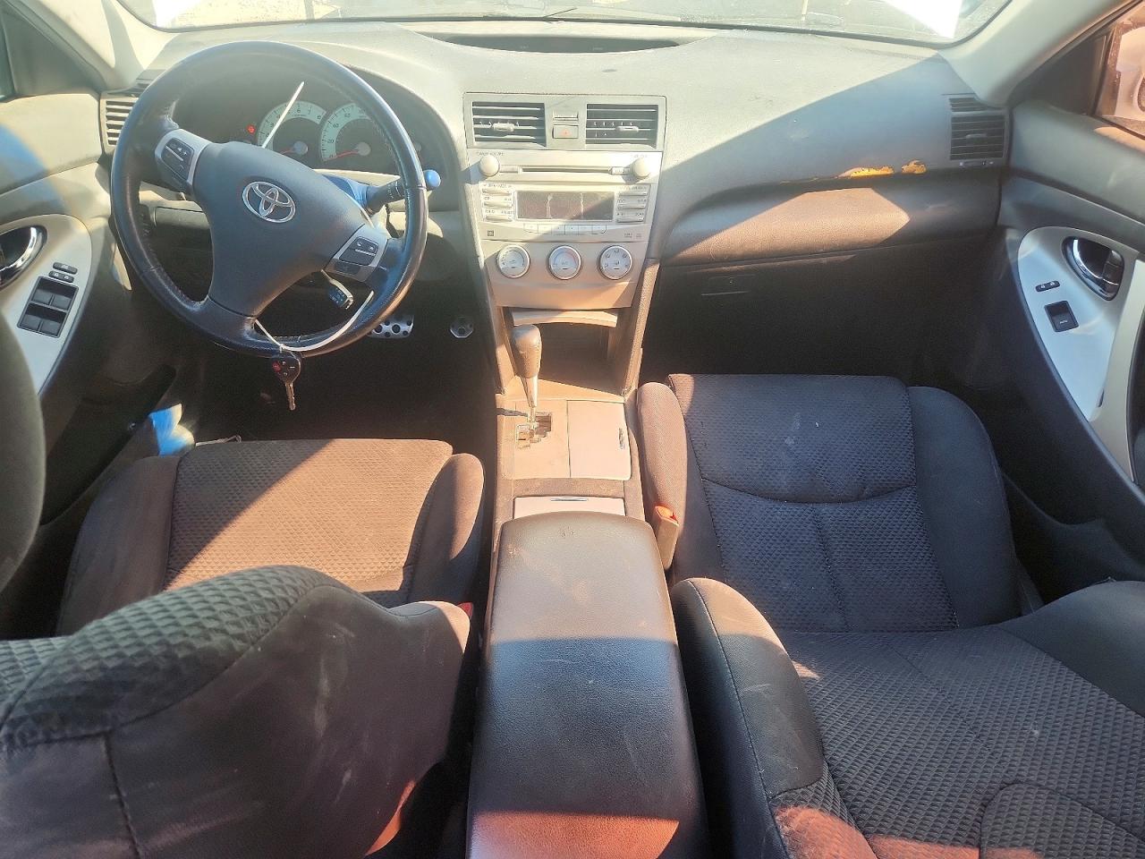 Toyota Camry Se V6