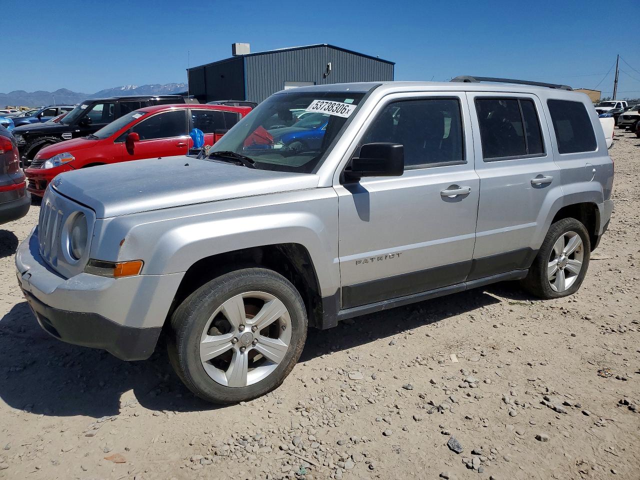 Salvage Jeep Patriot Image