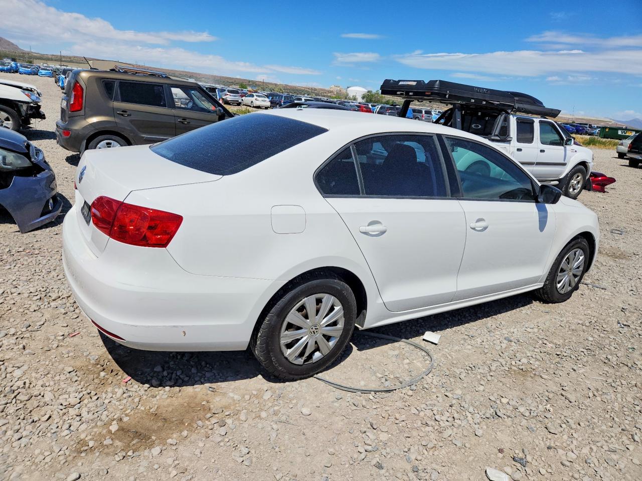 Volkswagen Jetta Base